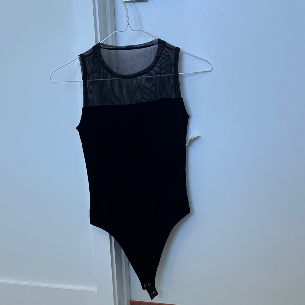 NWT velvet mesh black Good American bodysuit tank 1